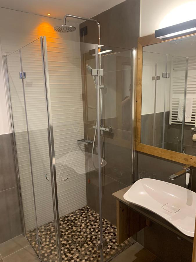 Ai Spiazzi Hotel Mezzocorona Buitenkant foto