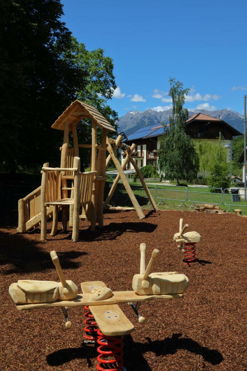 Ai Spiazzi Hotel Mezzocorona Buitenkant foto