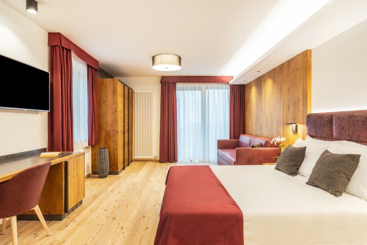 Ai Spiazzi Hotel Mezzocorona Buitenkant foto